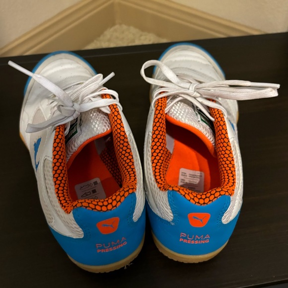 Unisex PUMA indoor soccer shoes - Picture 4 of 7